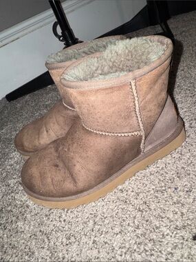 UGG Women's Classic Mini II boots Caribou